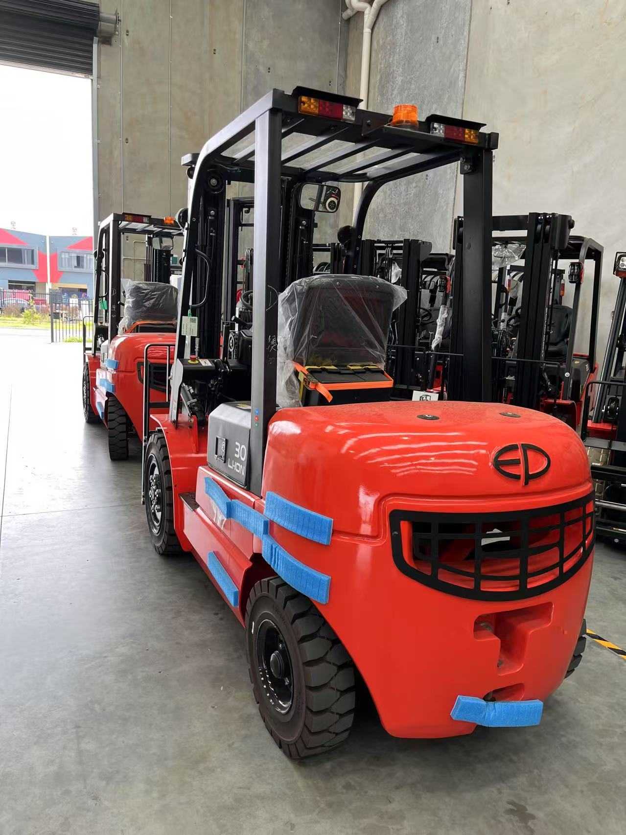 Thumbnail of Warehouse Real Stock Photo of ICE301 - SKU: ICE301-3F48-ST-L205-SSFP-P05