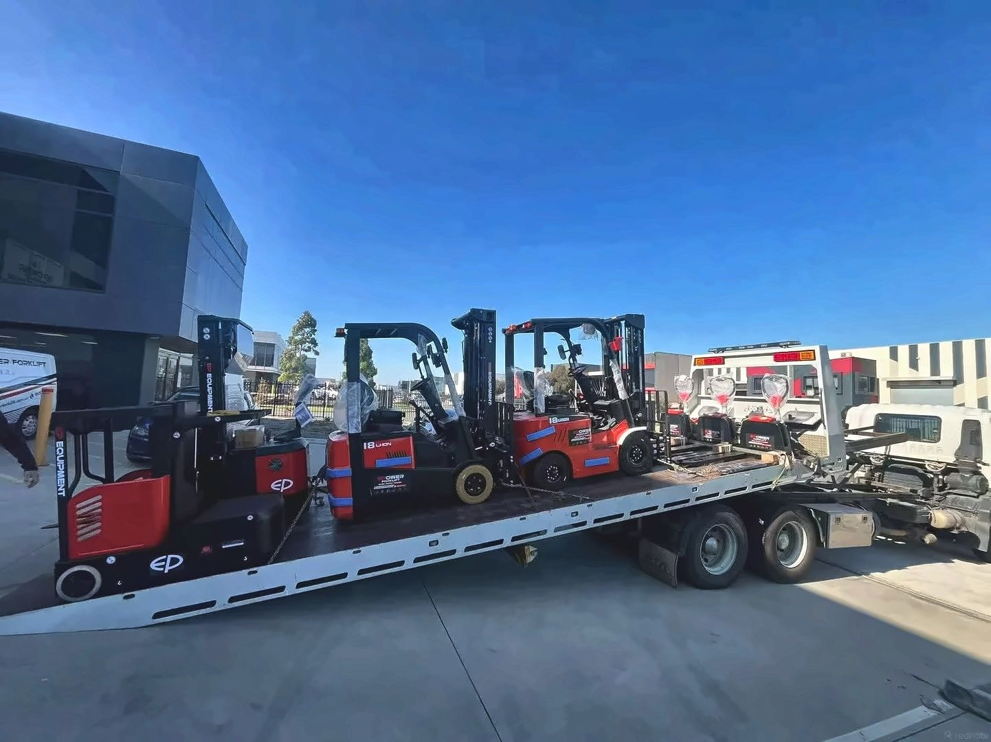 E Power Forklift Sa Warehouse